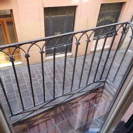 Apartamento Vive Vitoria! En La Almendra Medieval Zapa Vitoria